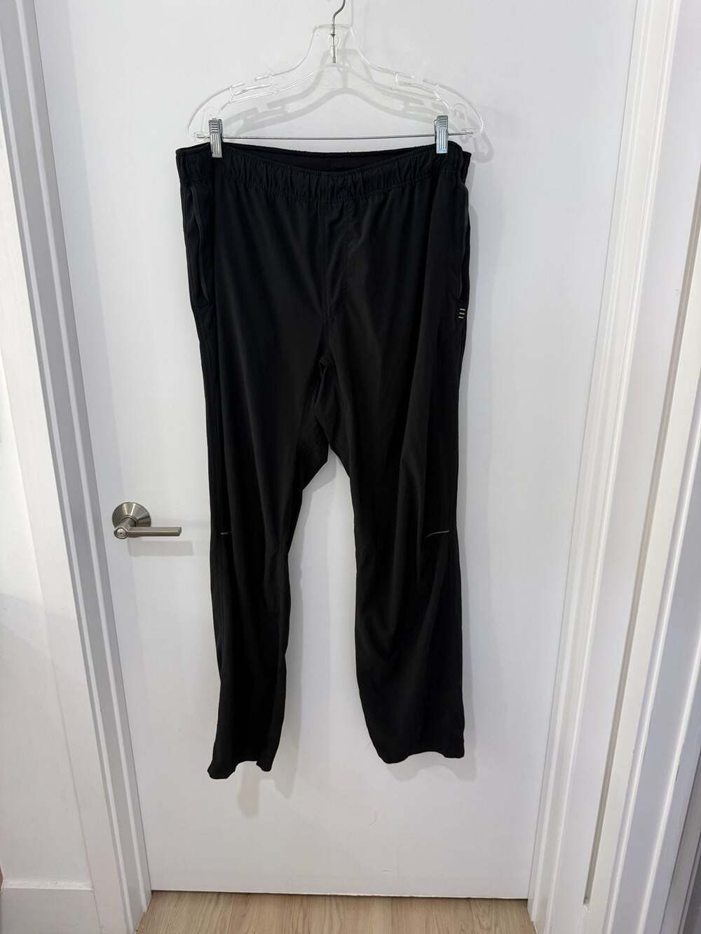 Lululemon Men's Lightweight Athletic Training Pants